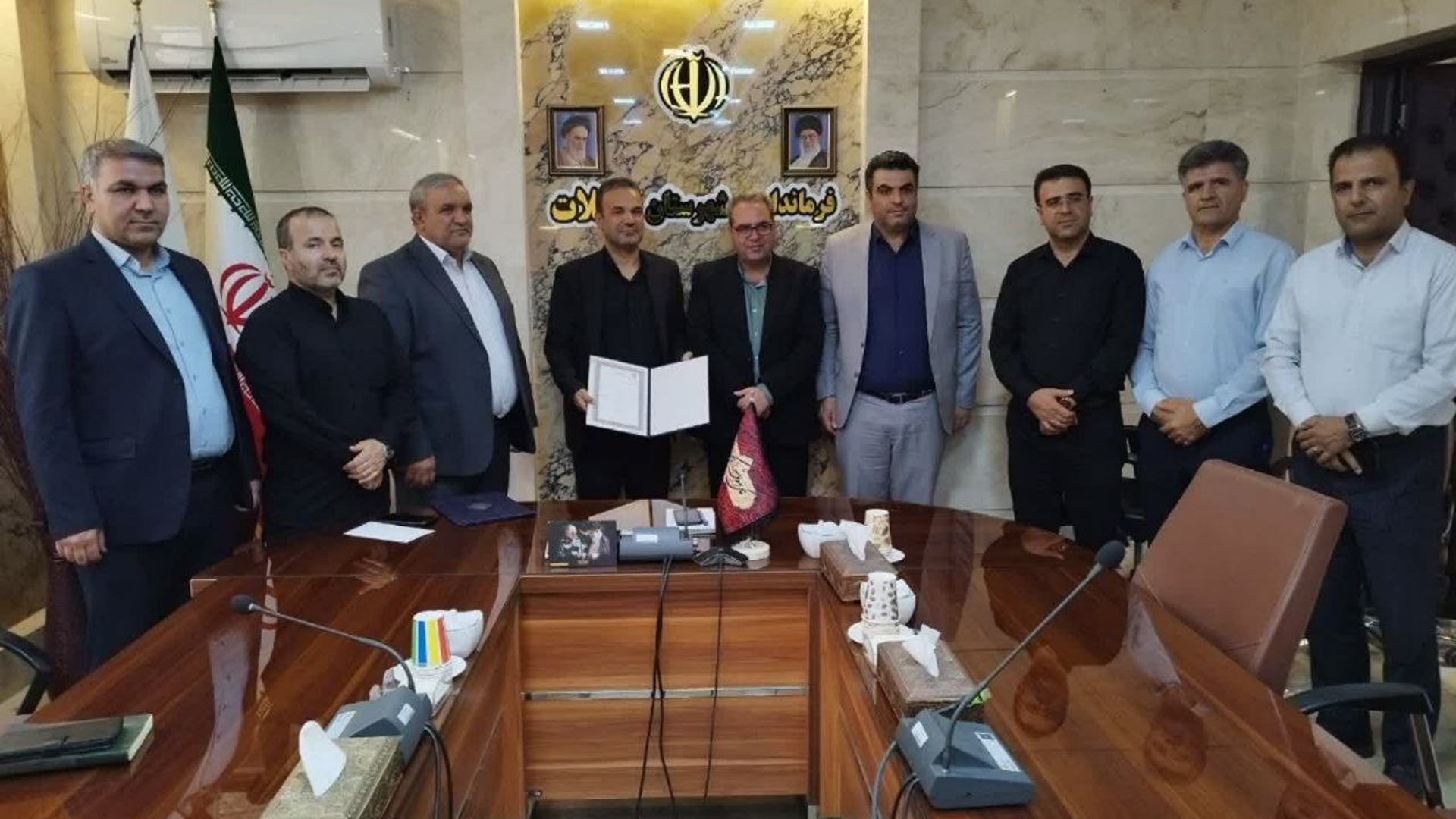 مراسم تکریم رئیس سابق و معارفه سرپرست جدید بنیاد مسکن انقلاب اسلامی شهرستان محلات برگزار شد.