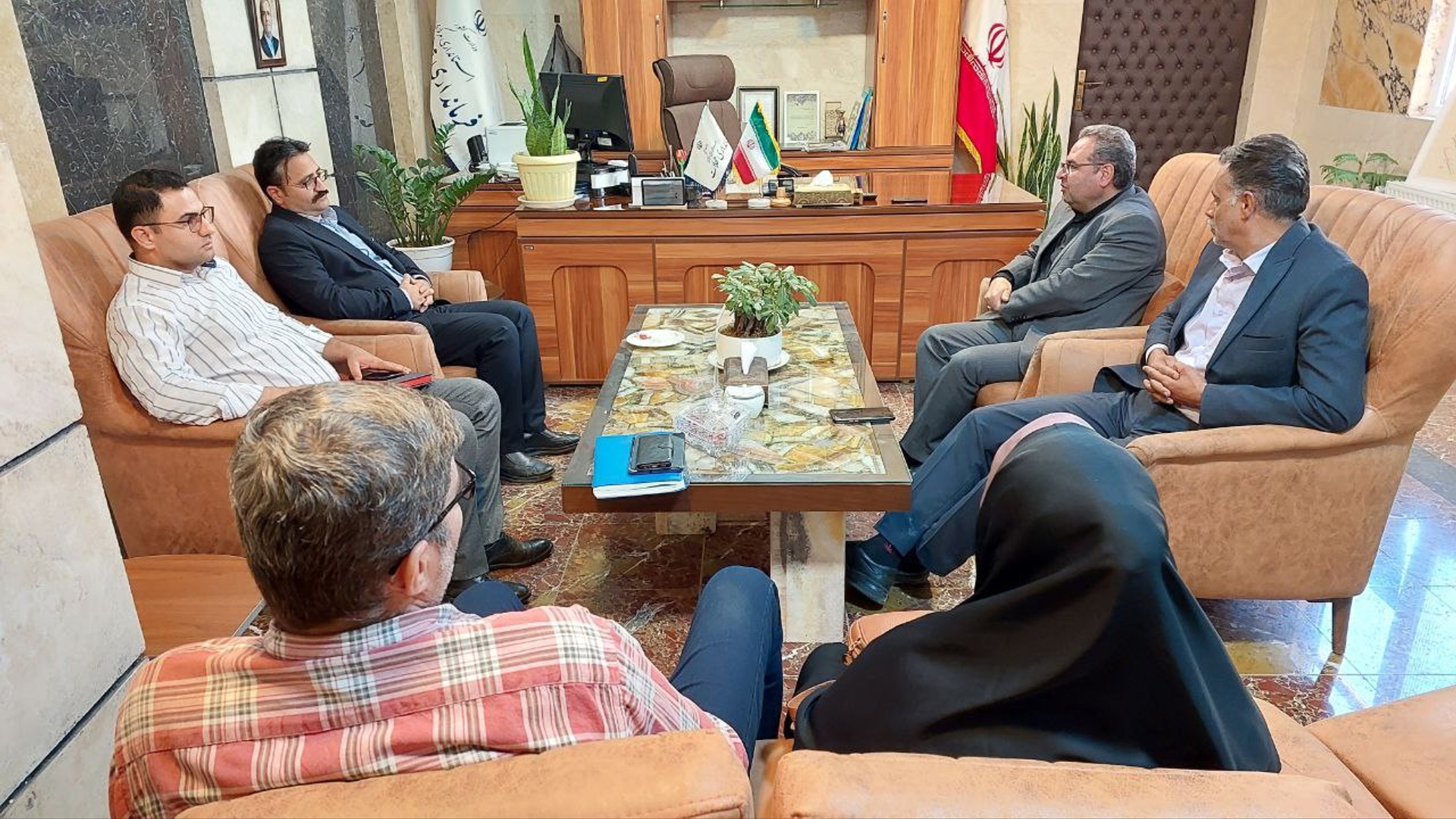 دیدار رییس سازمان نظام مهندسی کشاورزی و منابع طبیعی استان مرکزی با فرماندار شهرستان محلات