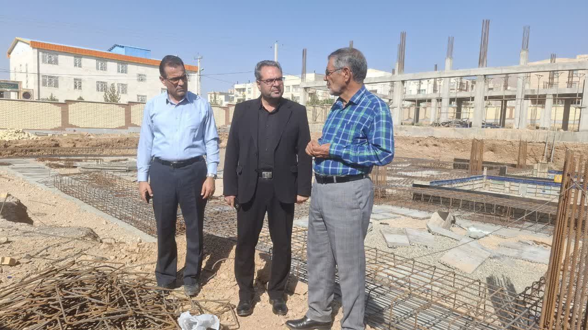 بازدید از پروژه در حال احداث هنرستان شهید مصطفی خمینی محلات