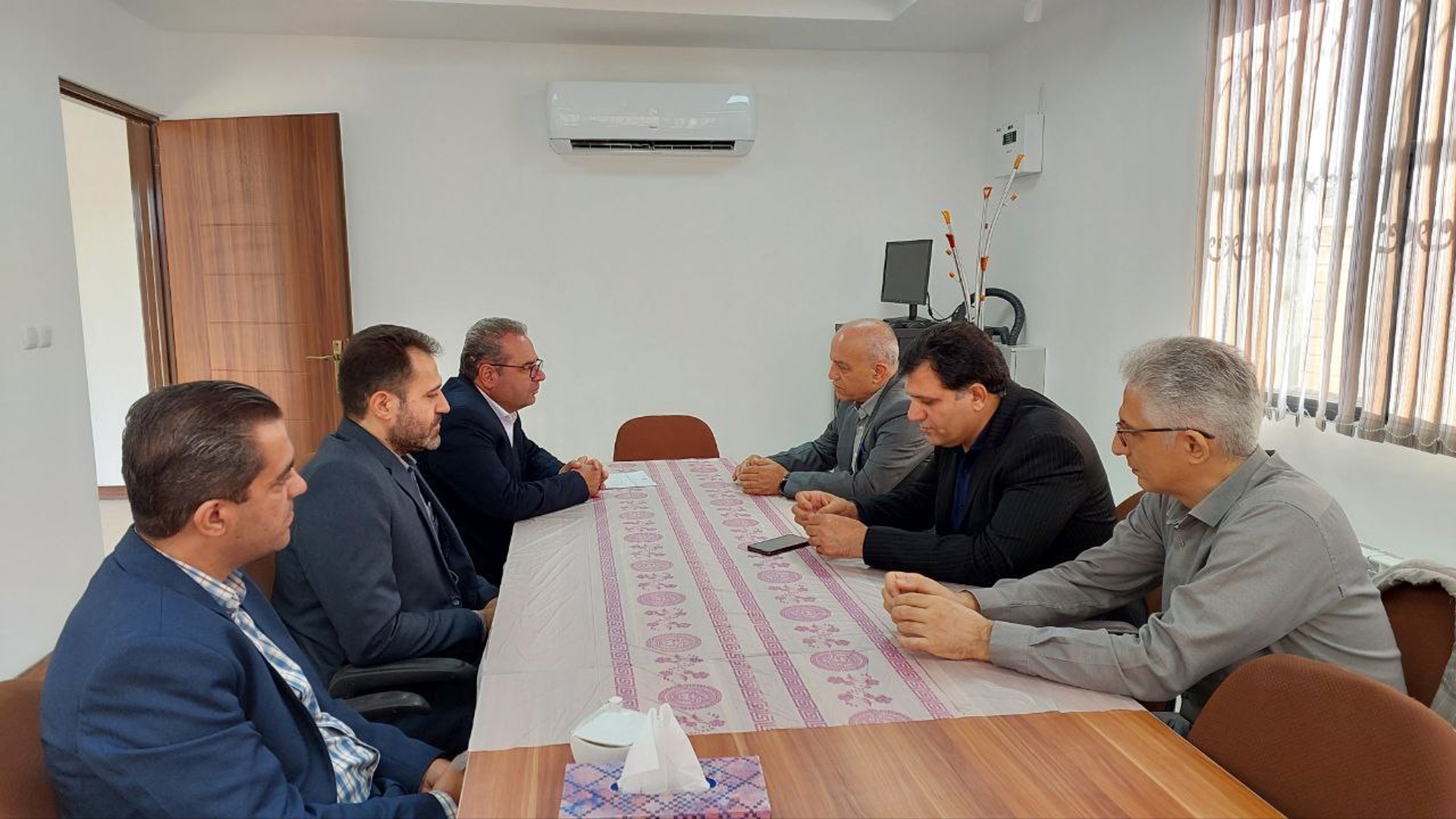 دیدار مدیرکل بیمه سلامت استان مرکزی با فرماندار شهرستان محلات