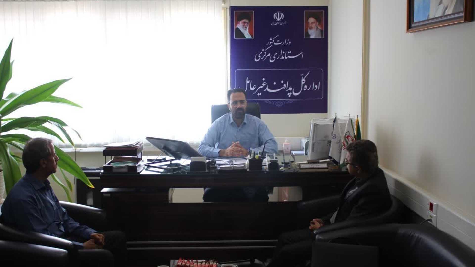 دیدار مدیرکل پدافند غیرعامل استان مرکزی با مدیر پروژه خدمات ارزیابی زیرساخت‌ها و مراکز شیمیایی استان