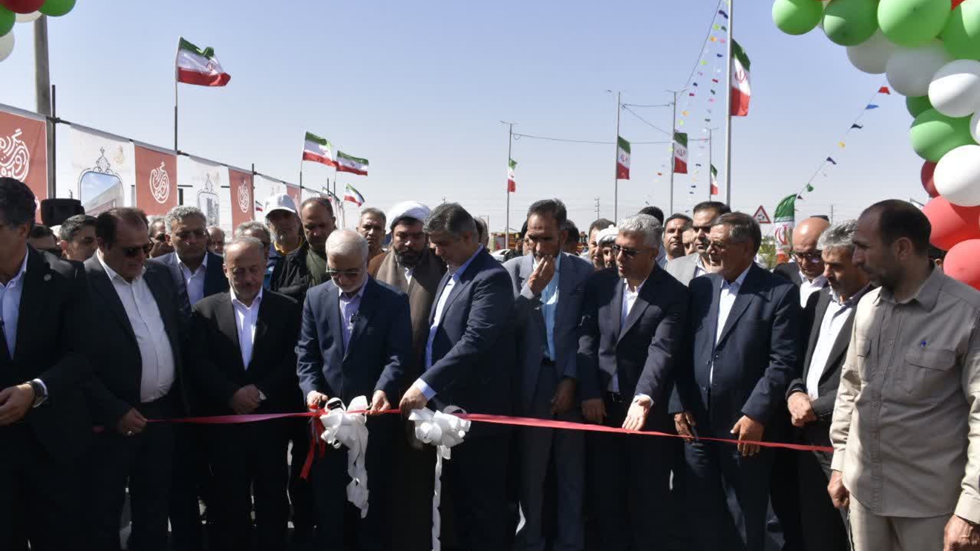 کنارگذر امام علی(ع) ساوه با حضور وزیر کشور افتتاح شد