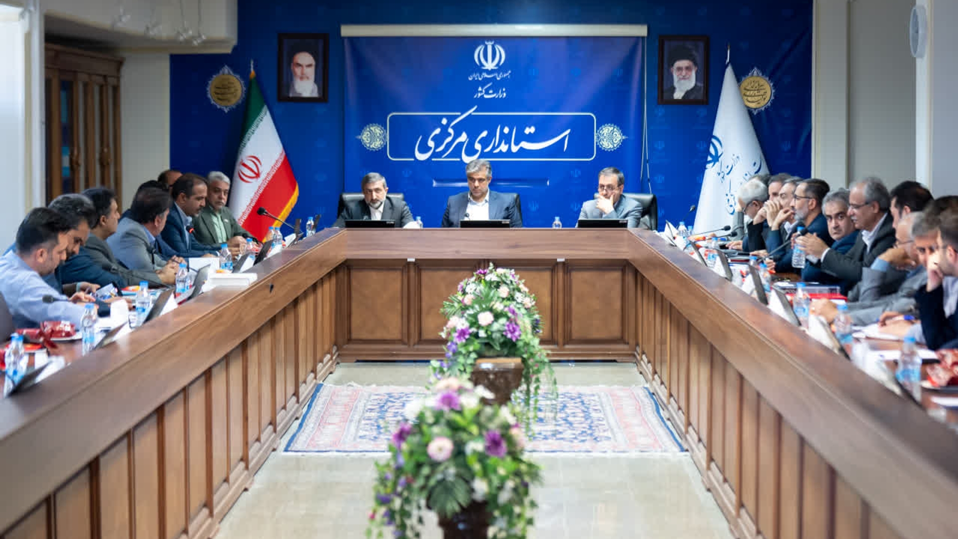 استاندار مرکزی: واحدهای تولیدی غافل از انرژی خورشیدی حق گلایه ندارند