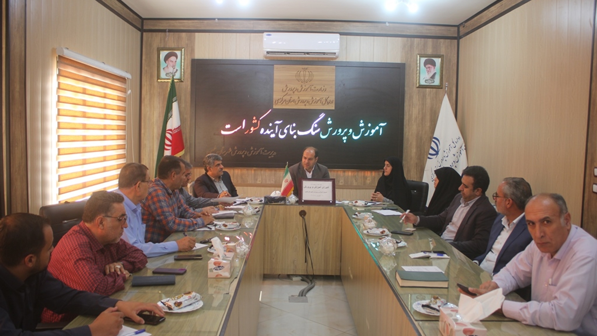 سیصد و سی چهارمین جلسه شورای آموزش و پرورش شهرستان خمین برگزار شد