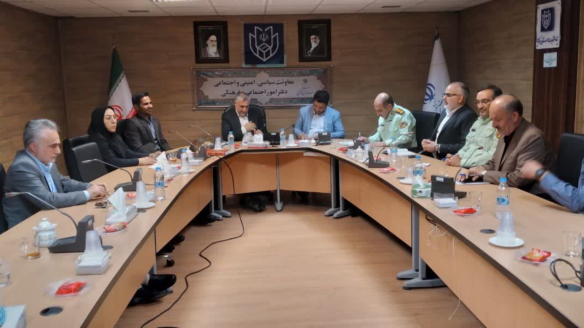 برگزاری جلسه ستاد راهبری مرکز دیده بان اجتماعی استان و کمیته های تخصصی مربوطه