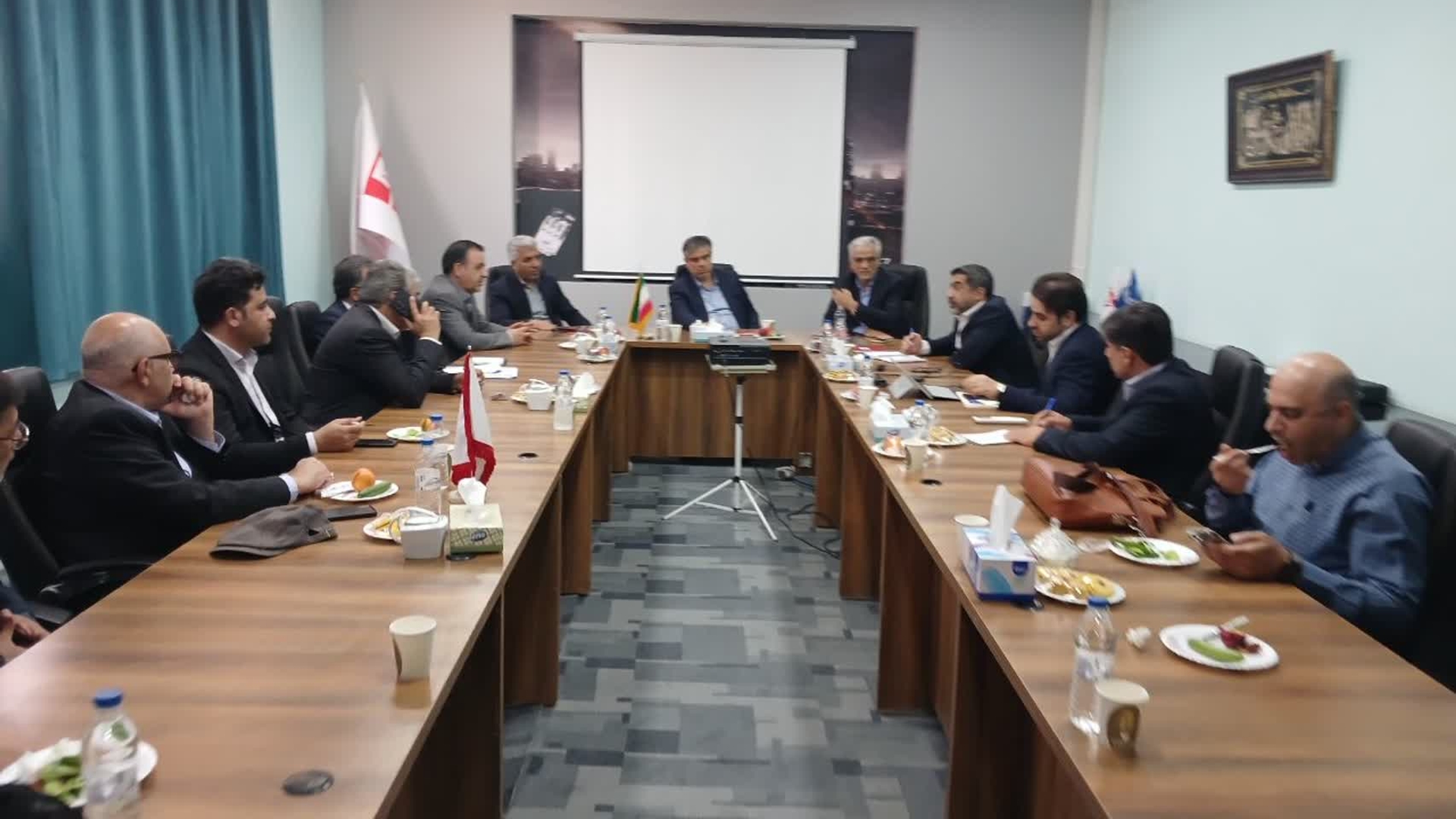 هزار میلیارد تومان طرح عمرانی و صنعتی در زرندیه در دست اجراست