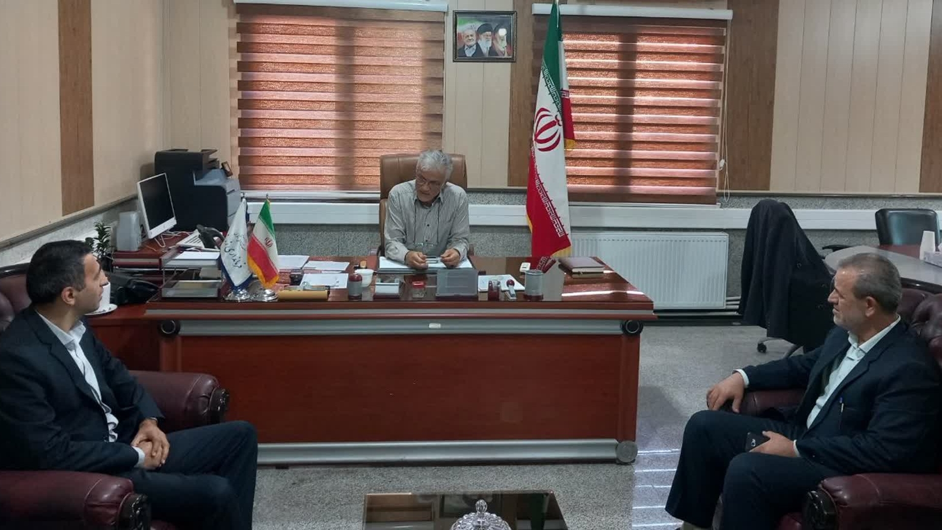 نشست رئیس اداره تعزیرات حکومتی با فرماندار زرندیه برگزار شد