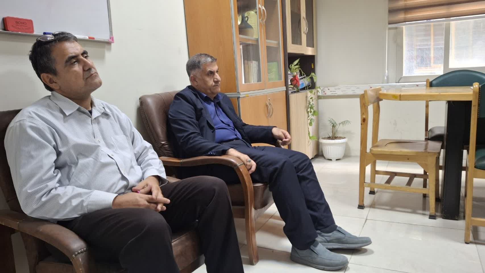 🔴 دیدار مدیرکل دفتر امور شهری و شوراها استانداری مرکزی با مسئولان سازمان شهرداری‌ها و دهیاری‌های کشور