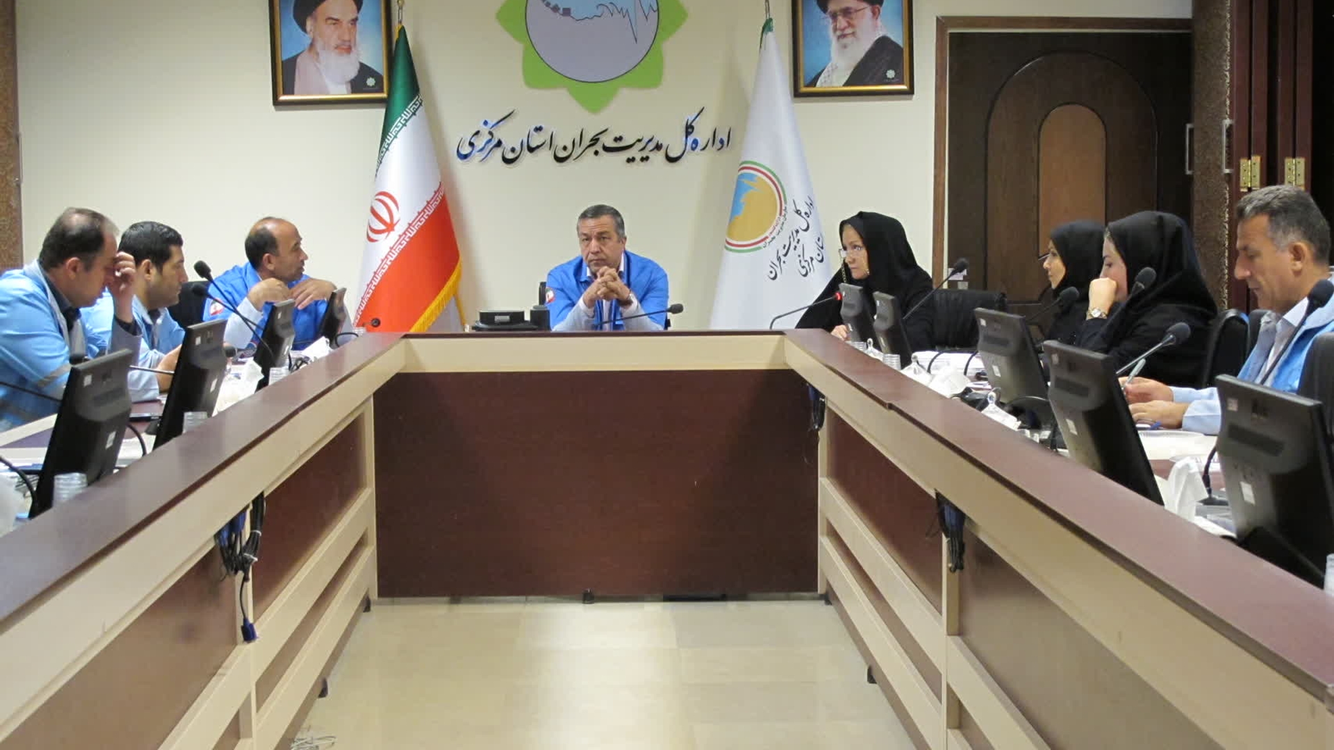 سومین جلسه هماهنگی مانور تمام‌عیار مدیریت مخاطرات طبیعی برگزار شد

سومین جلسه هماهنگی مانور تمام‌عیار مدیریت مخاطرات طبیعی امروز به ریاست سرپرست اداره کل مدیریت بحران و با حضور همکاران ستاد مدیریت بحران برگزار شد.

در این نشست، ضمن بررسی اقدامات انجام‌شده در جلسات پیشین، جزئیات سناریوی مانور مورد بحث و تبادل نظر قرار گرفت

چهارشنبه  مهر 1404