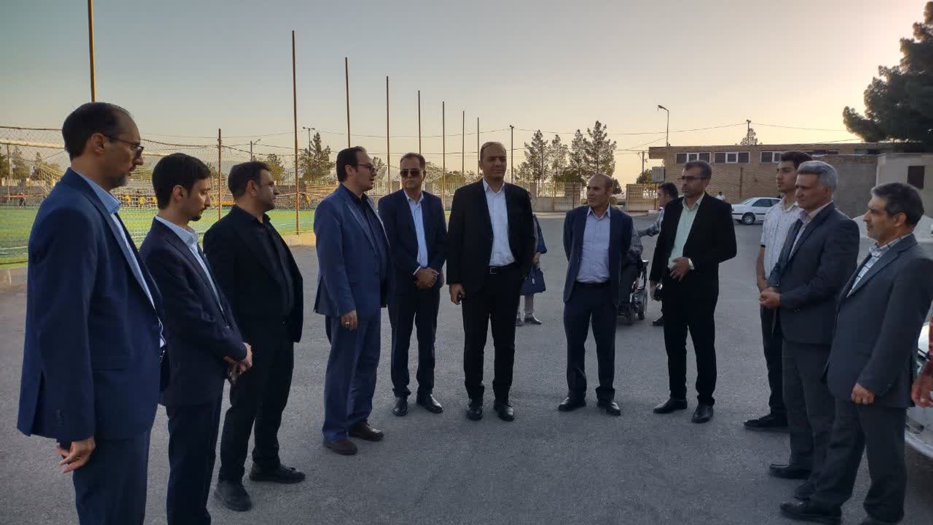 حضور مدیر کل اداره ورزش جوانان استان در شهرستان دلیجان 

روز پنجشنبه مورخ 1404/07/03
مرادی مدیر کل اداره ورزش جوانان استان به اتفاق مهندس گلشن فرماندار شهرستان شهردار دلیجان رئیس اداره ورزش جوانان شهرستان از مجموعه‌های  ورزشی شهدای هفتم تیر و مجموعه ورزشی آزادی بازدید کردند