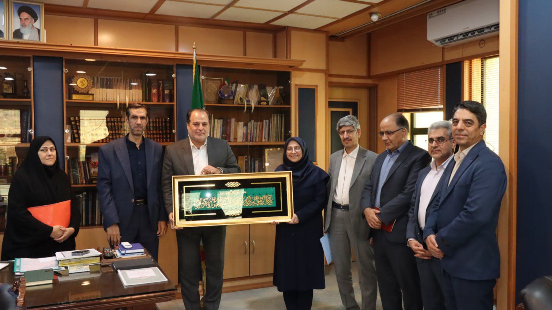 دیدار مدیرکل سازمان انتقال خون استان مرکزی با فرماندار ساوه