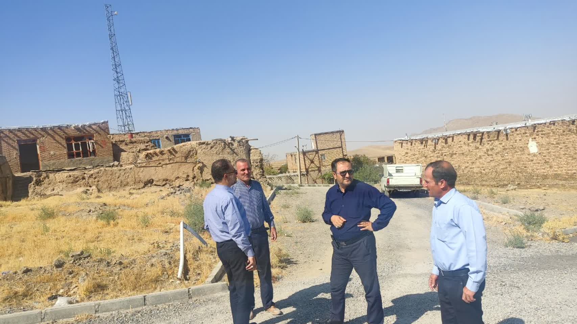 🔘 ده‌گردشی و بازدید میدانی فرماندار خنداب از روستای قشلاق عبدالکریم