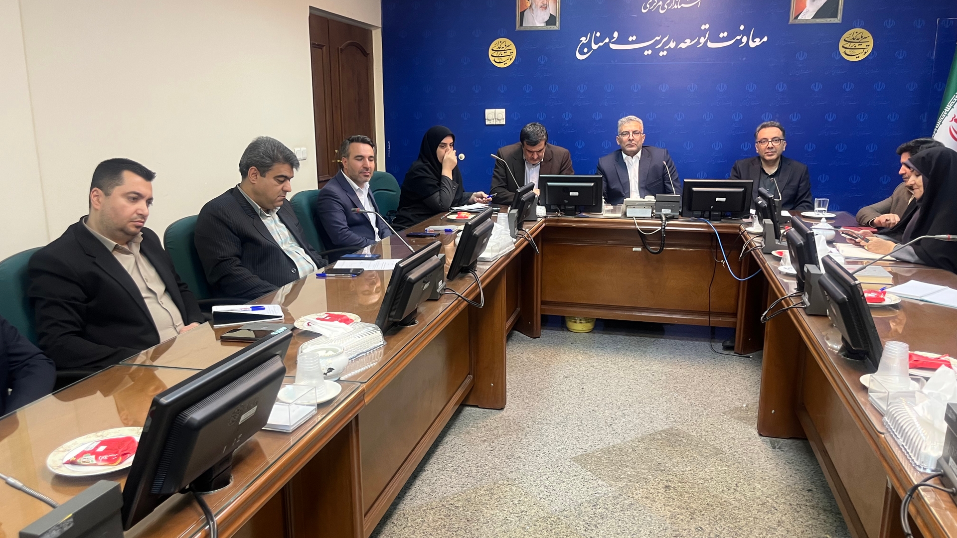 جلسه کمیته اصلاح ساختار فرایندها ،بهروری ،مدیریت دانش و فناوری های مدیریتی