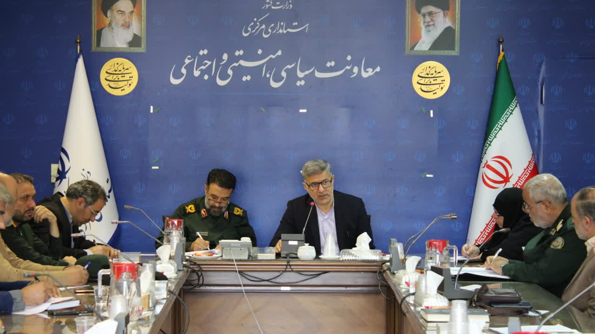 برگزاری نشست کارگروه فرهنگی کنگره امام خمینی(ره) و ۶۲۰۰ شهید استان مرکزی