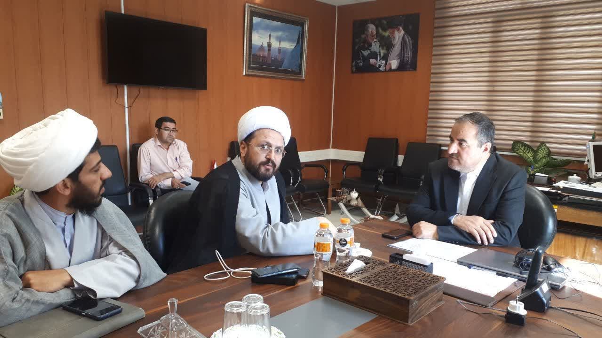 دیدار مدیر کل سازمان تبلیغات اسلامی استان با فرماندار شهرستان اراک