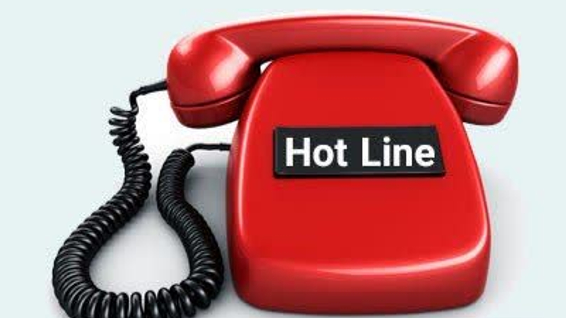 بازدید مدیرکل پدافند غیرعامل استان مرکزی از اتاق کنترل خط امن ارتباطی (Hot Line)