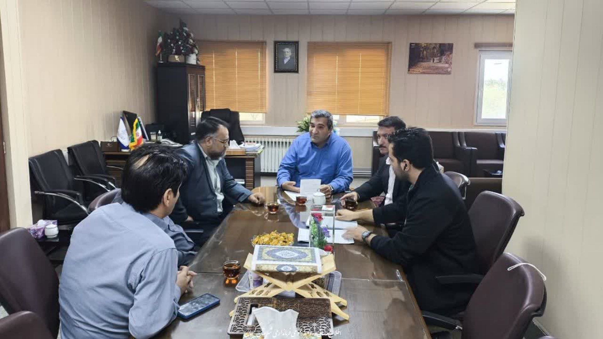 🔻  برگزاری جلسه بررسی مسائل بیمه‌ای و نحوه خدمات‌رسانی تأمین اجتماعی در مجتمع اداری کمیجان