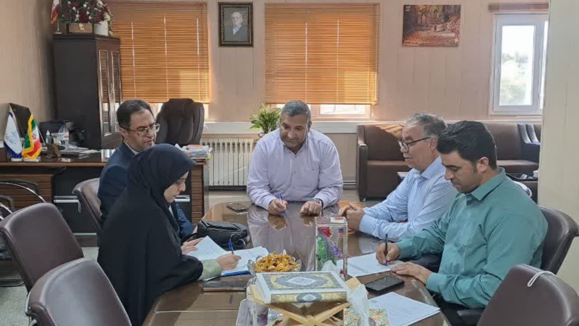 جلسه هیئت تطبیق مصوبات شورای اسلامی شهرستان کمیجان