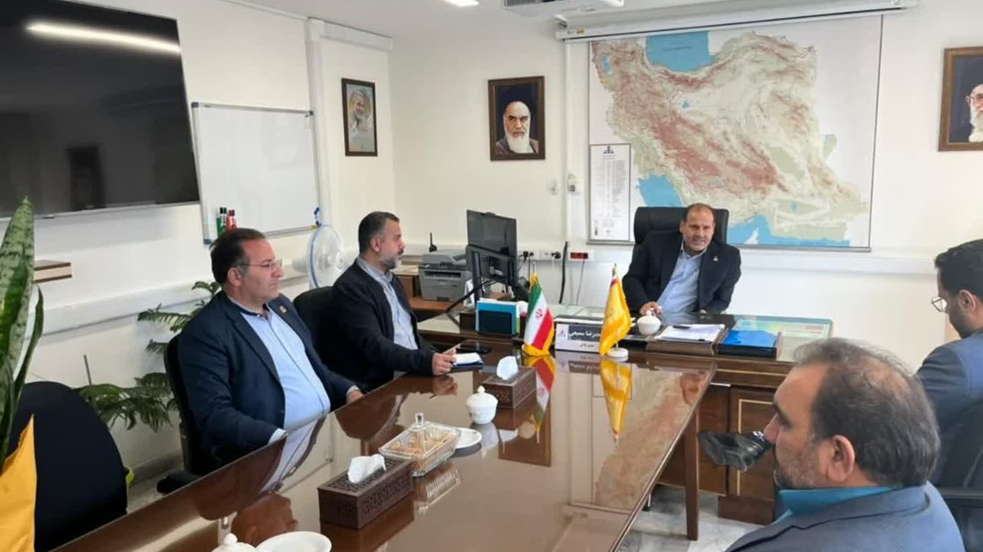 دیدار مدیرکل پدافند غیرعامل استان  با مدیرعامل شرکت گاز استان