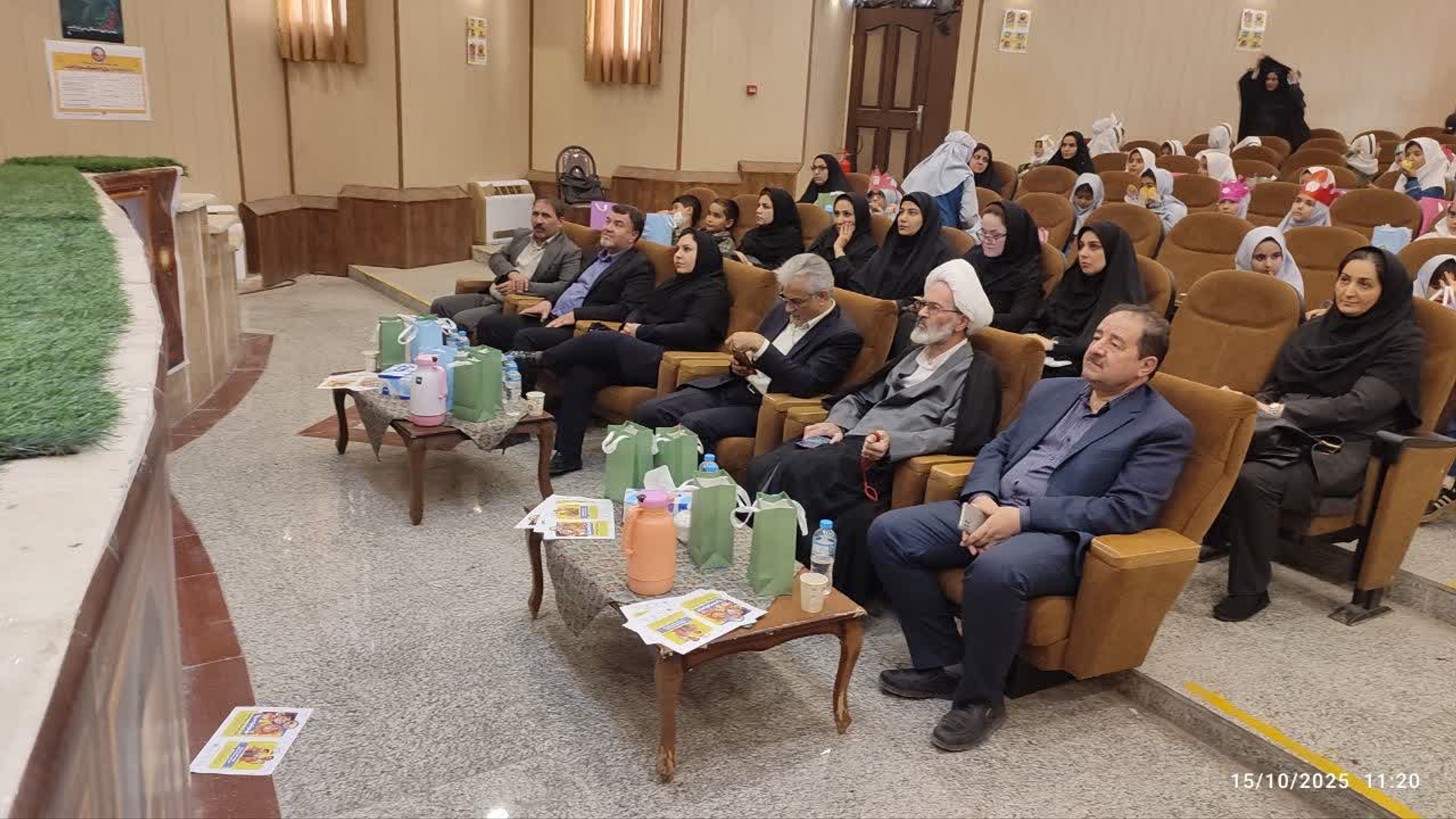 مراسم پویش سلامت دهان و دندان در مدارس شهرستان زرندیه برگزار شد