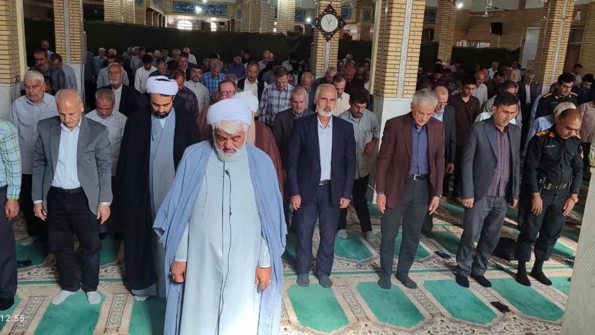 نماز وحدت‌بخش جمعه شهر مامونیه با حضور مهدی احمدی فرماندار برگزار شد