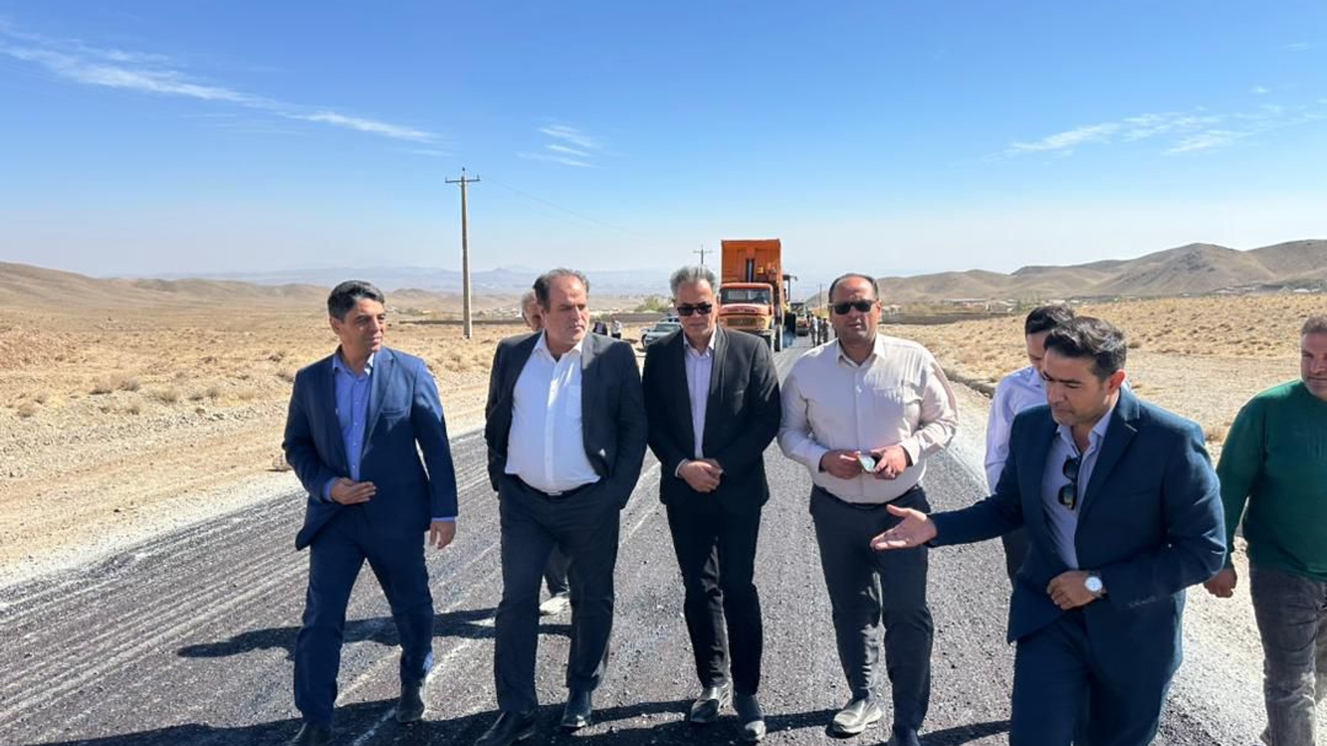 بازدید فرماندار ساوه از مسیر روستایی قلعک