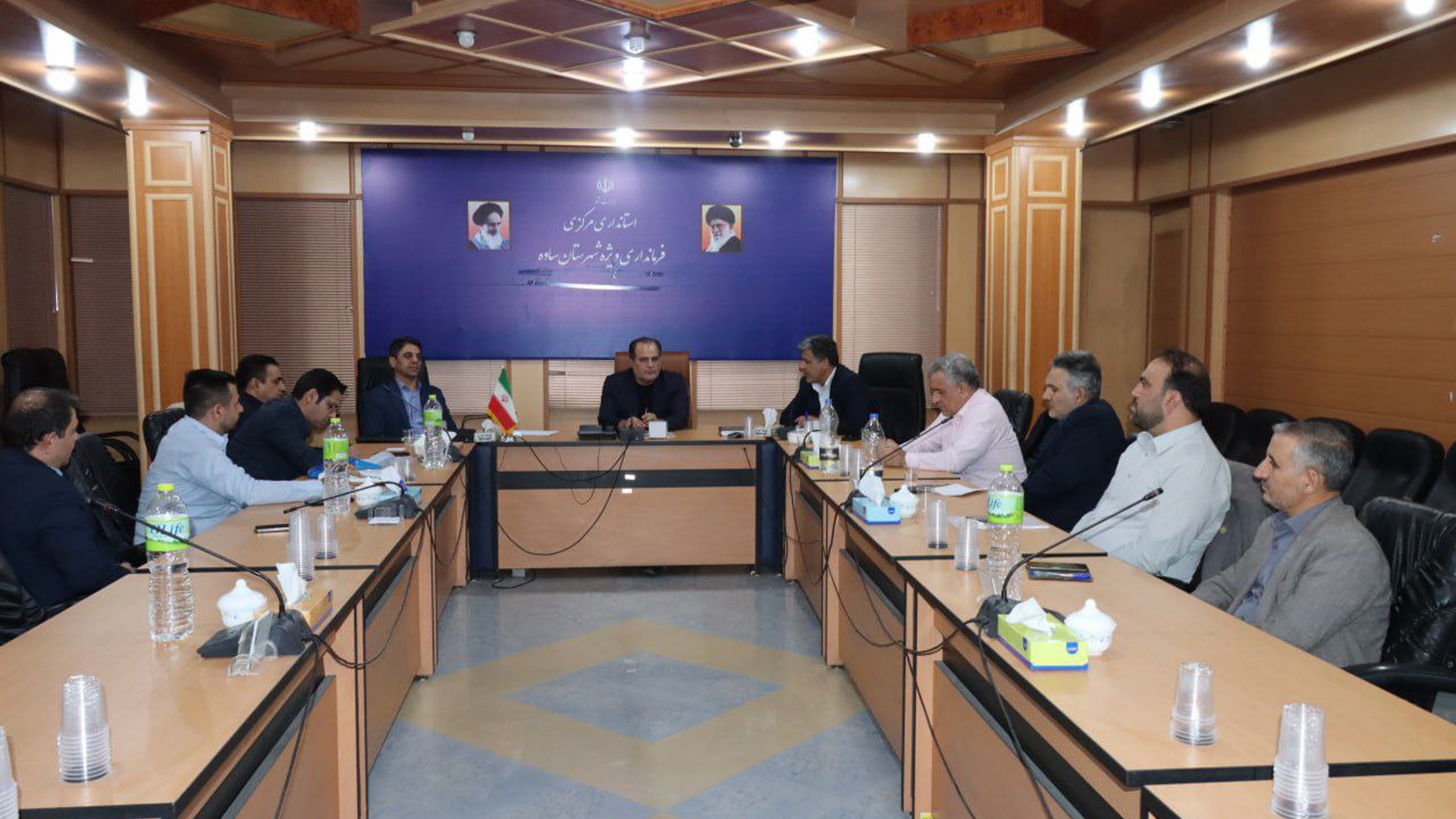 برگزاری جلسه ساماندهی صنوف آلاینده در ساوه