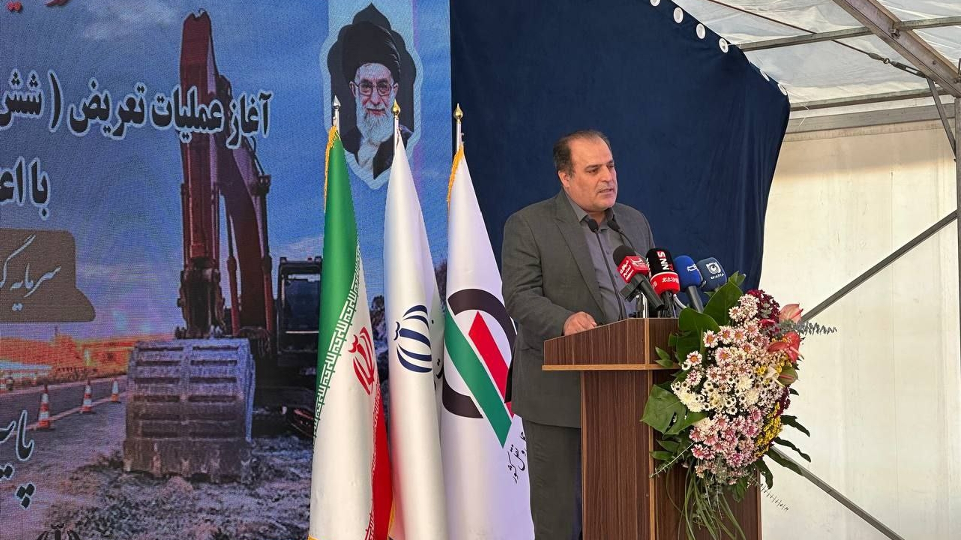 آغاز عملیات تعریض آزادراه ساوه-سلفچگان با اعتبار ۱۲ همت، با حضور وزیر راه و شهرسازی