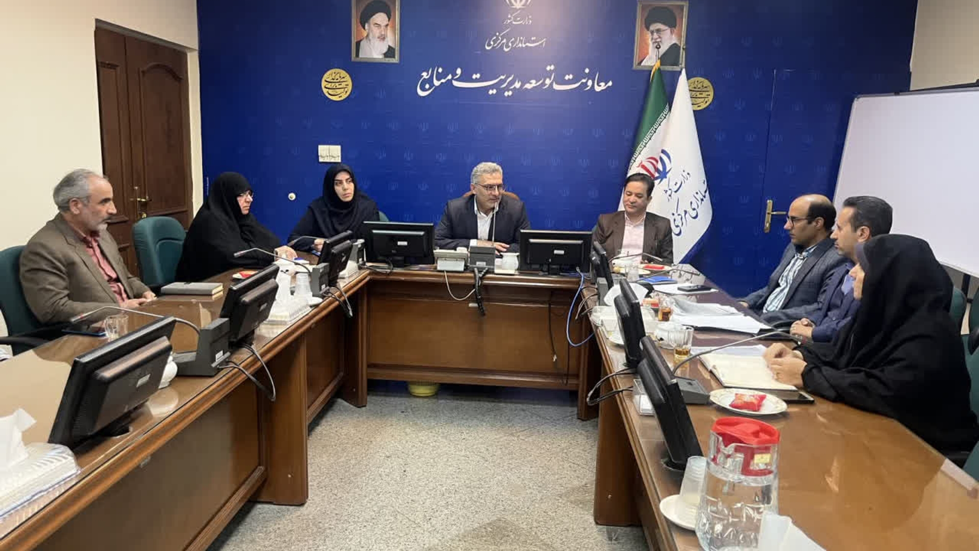 برگزاری جلسه هماهنگی هفته پژوهش و فناوری دراستان مرکزی