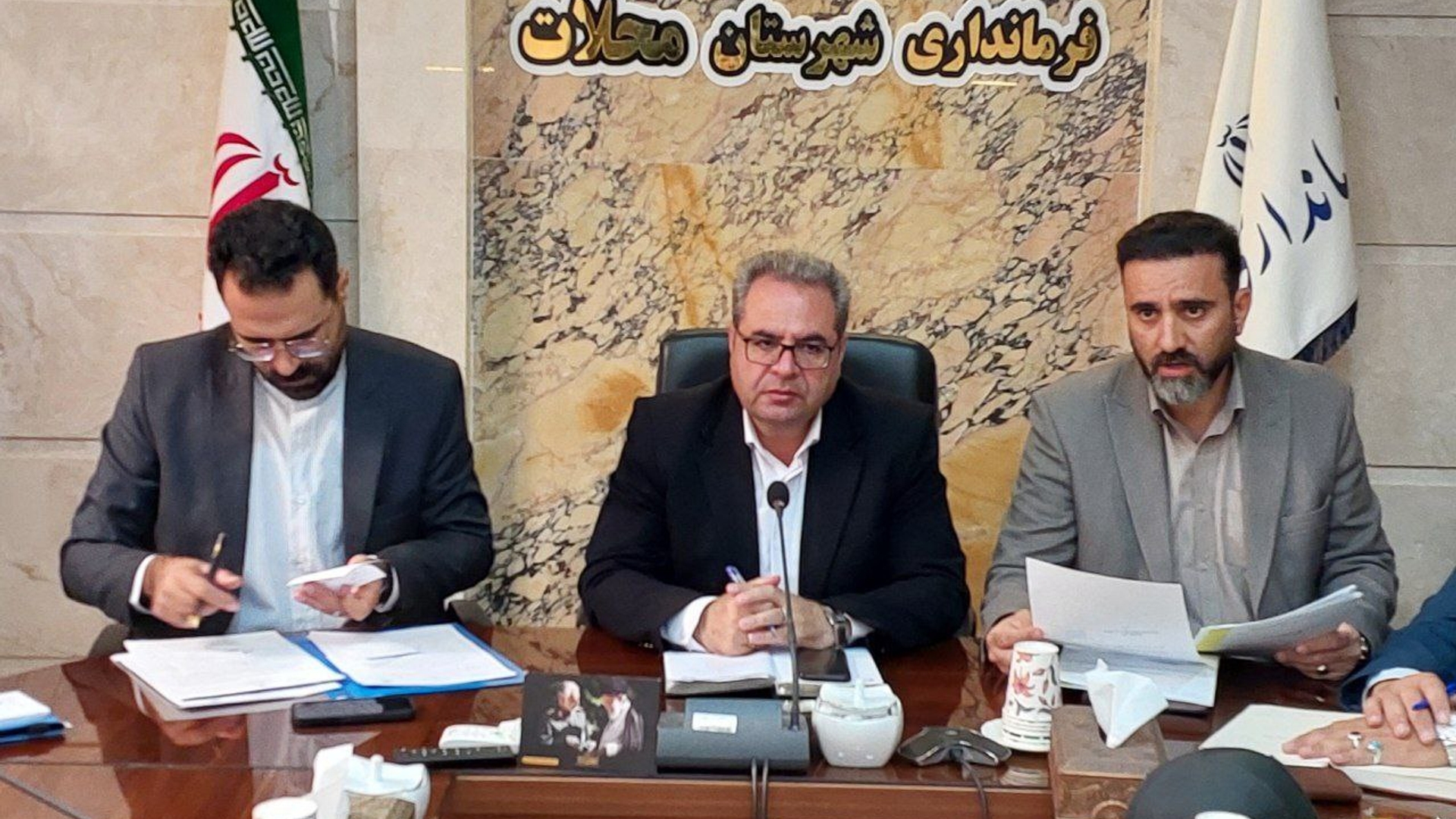 شورای پدافند غیرعامل شهرستان محلات تشکیل جلسه  داد.