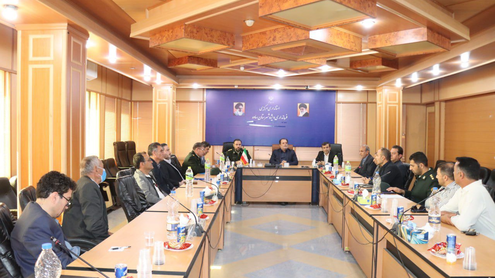 نشست مجمع خیرین امنیت ساز شهرستان برگزار شد.