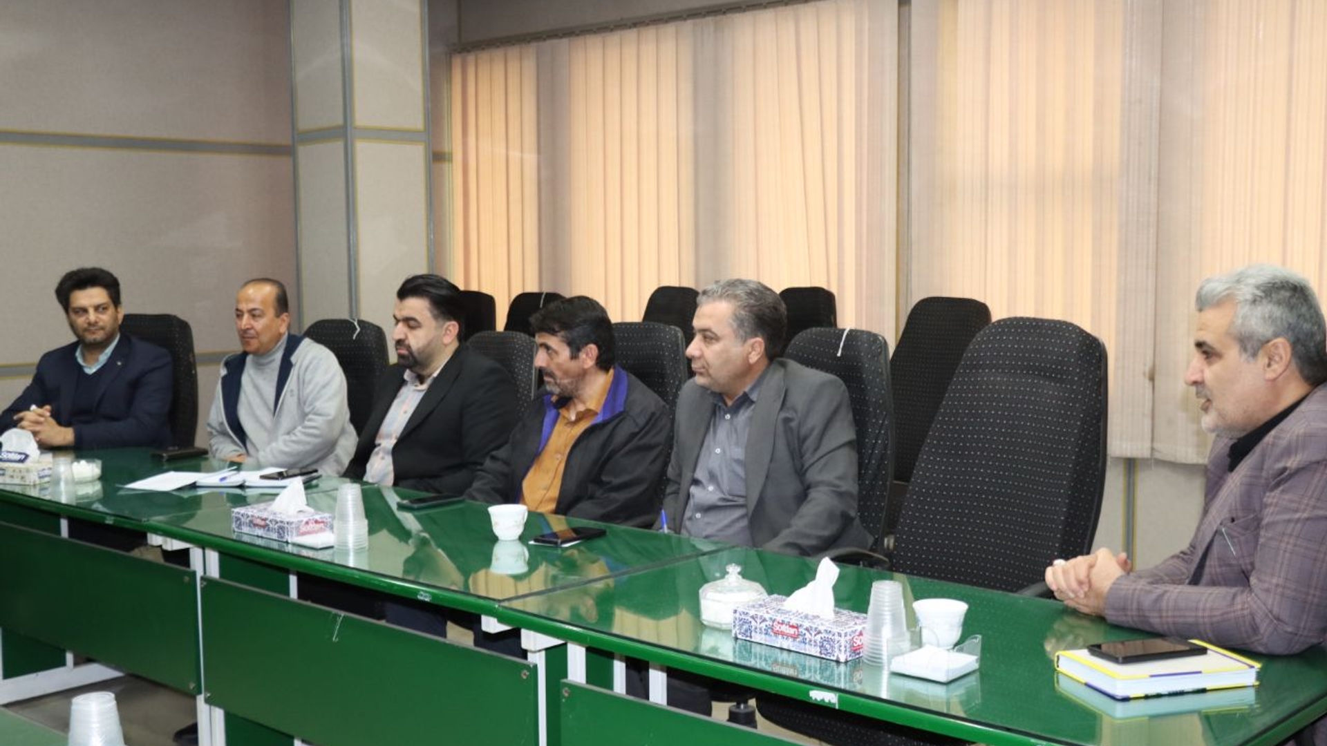 جلسه شورای ثبت احوال شهرستان برگزار شد