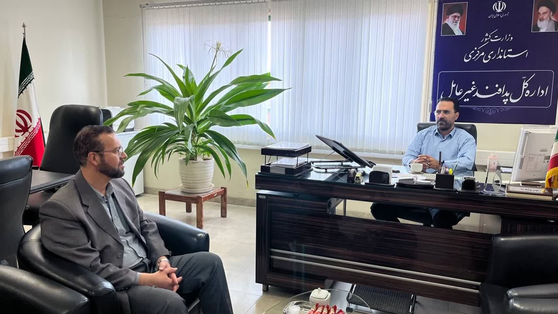 نشست مدیرکل پدافند غیرعامل استان با رابط پدافند غیرعامل شرکت گاز