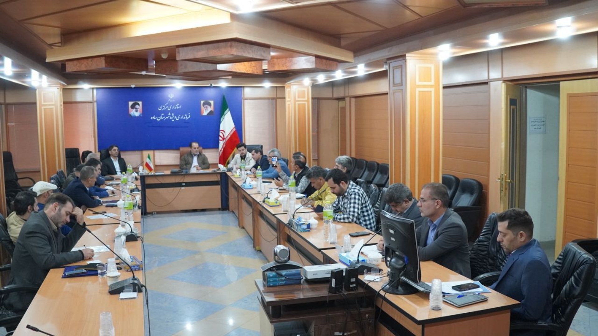 جلسه جشنواره انار ساوه برگزار شد