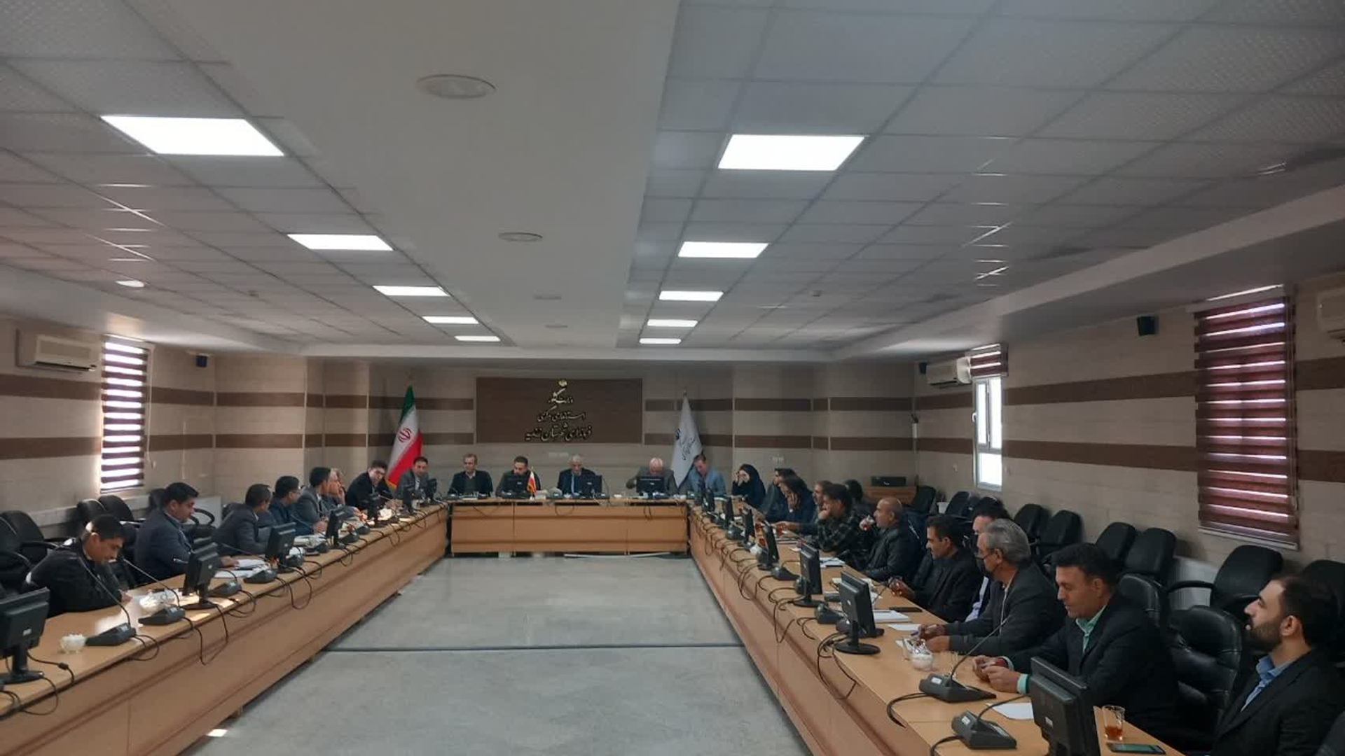 جلسه کمیته برنامه‌ریزی شهرستان زرندیه با حضور فرماندار برگزار شد