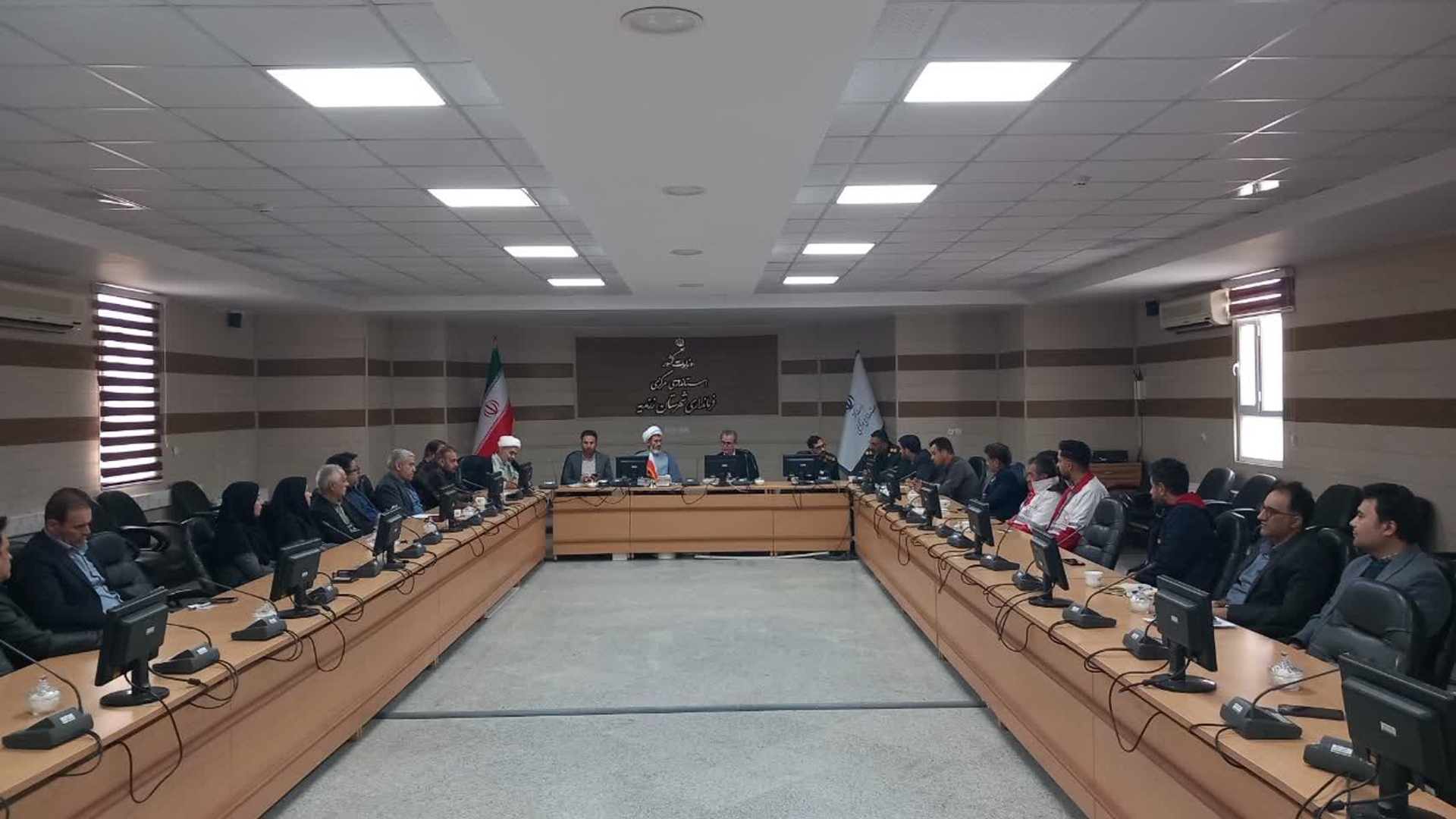 برنامه‌ریزی برای استقبال از پیکرهای مطهر شهدا و گرامیداشت هفته بسیج در شهرستان زرندیه