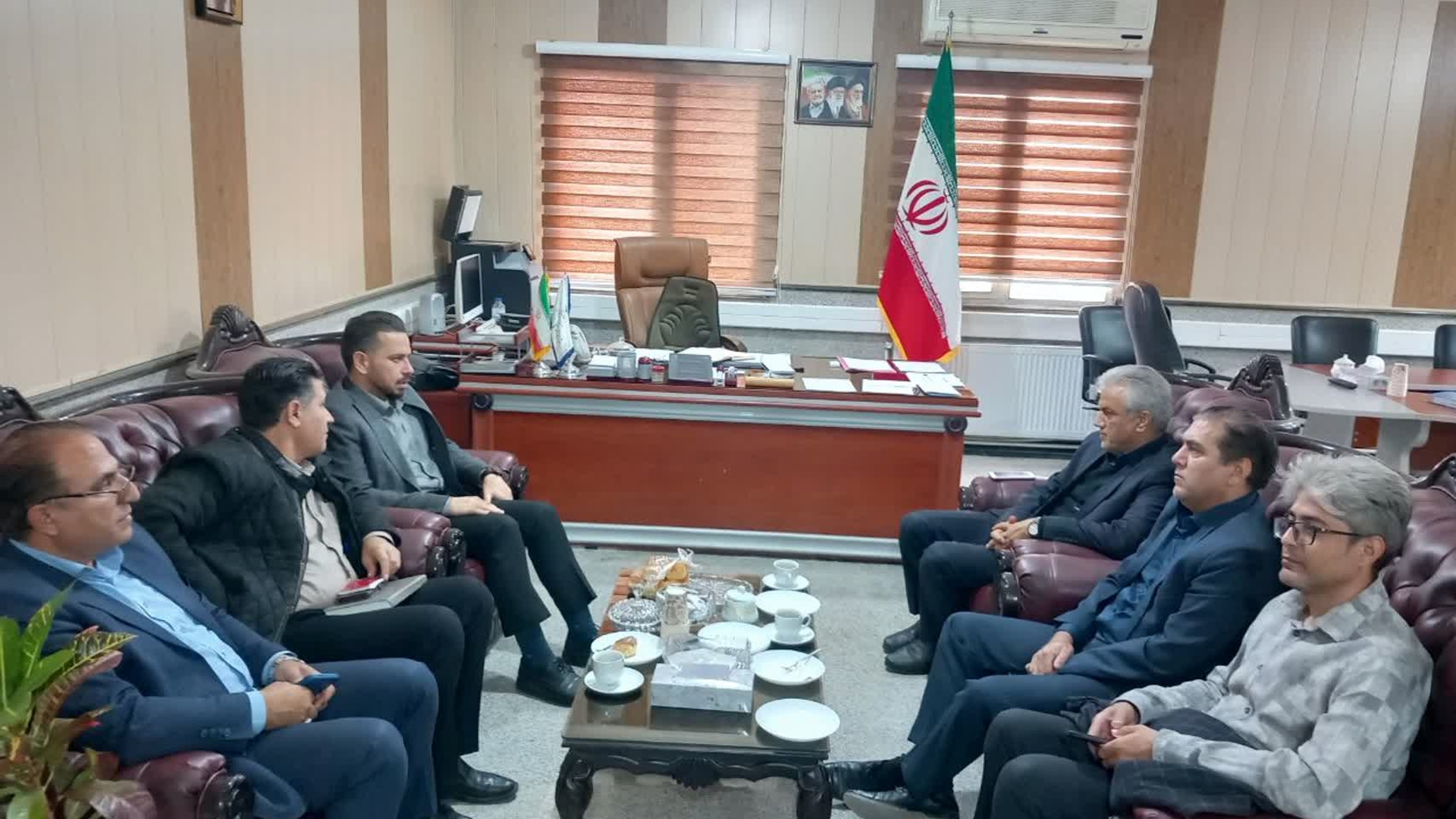 فرماندار زرندیه بر حل مسائل ابراهیم آباد توسط دستگاه‌های مرتبط تأکید کرد