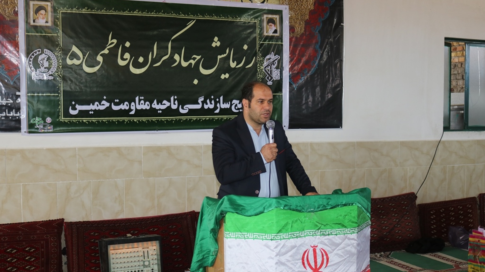 آئین افتتاحیه رزمایش جهادگران فاطمی ۵ در روستای چهارچشمه خمین برگزار شد