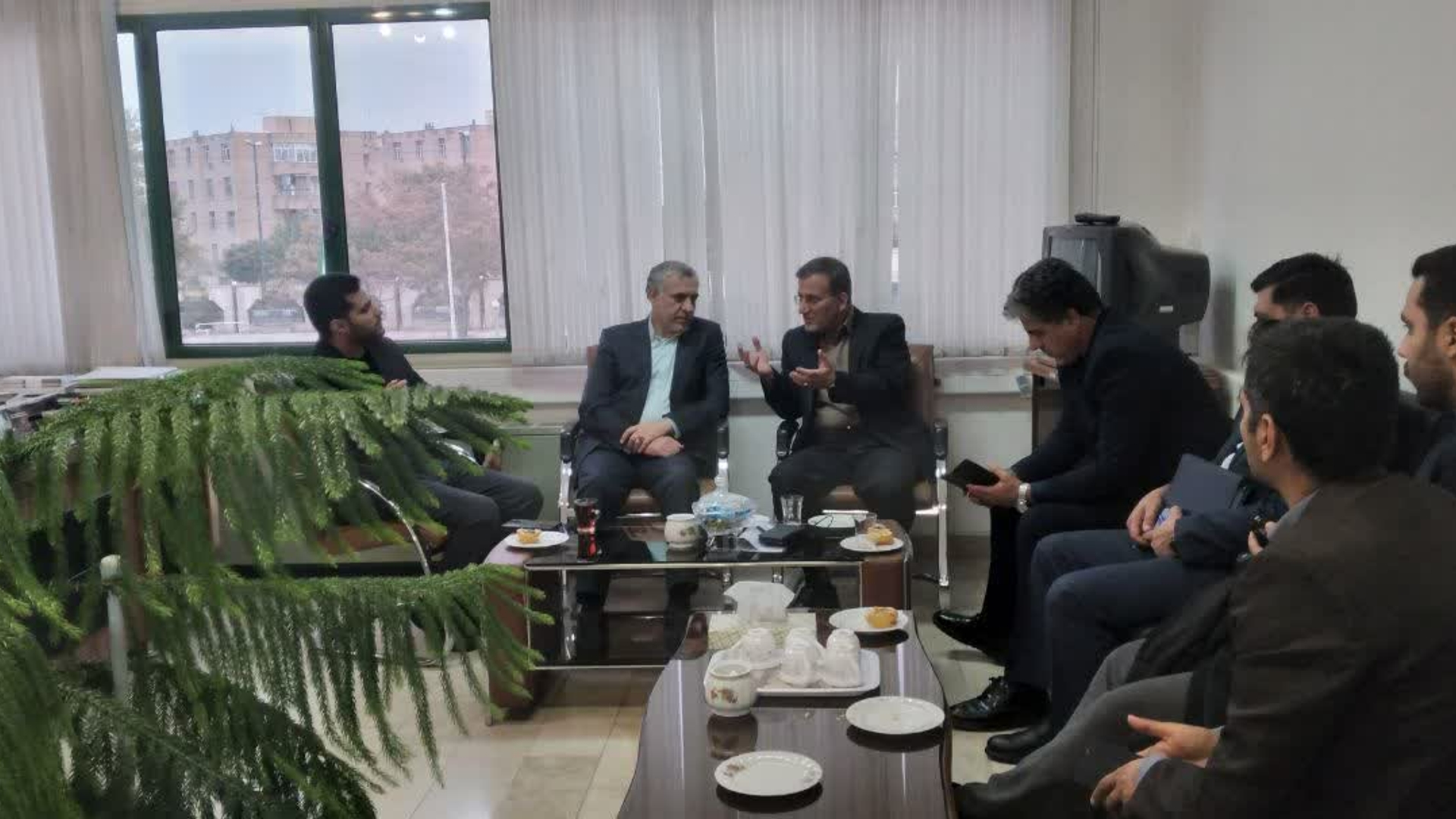 نشست مدیرکل امور اجتماعی و فرهنگی استانداری با شهرداران اراک و ساوه .