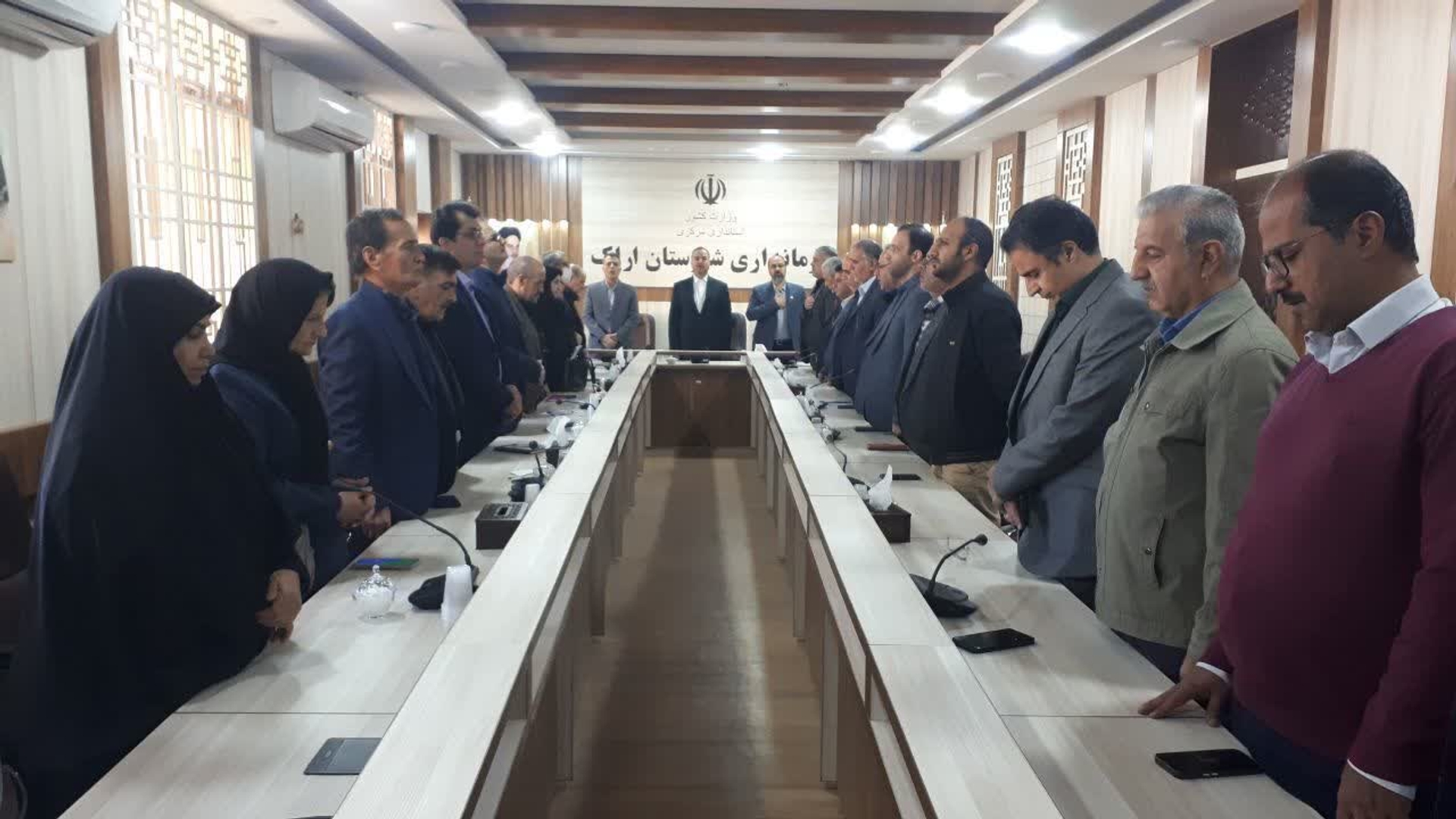 ❇️نشست صمیمی دبیران و فعالان احزاب سیاسی با فرماندار اراک