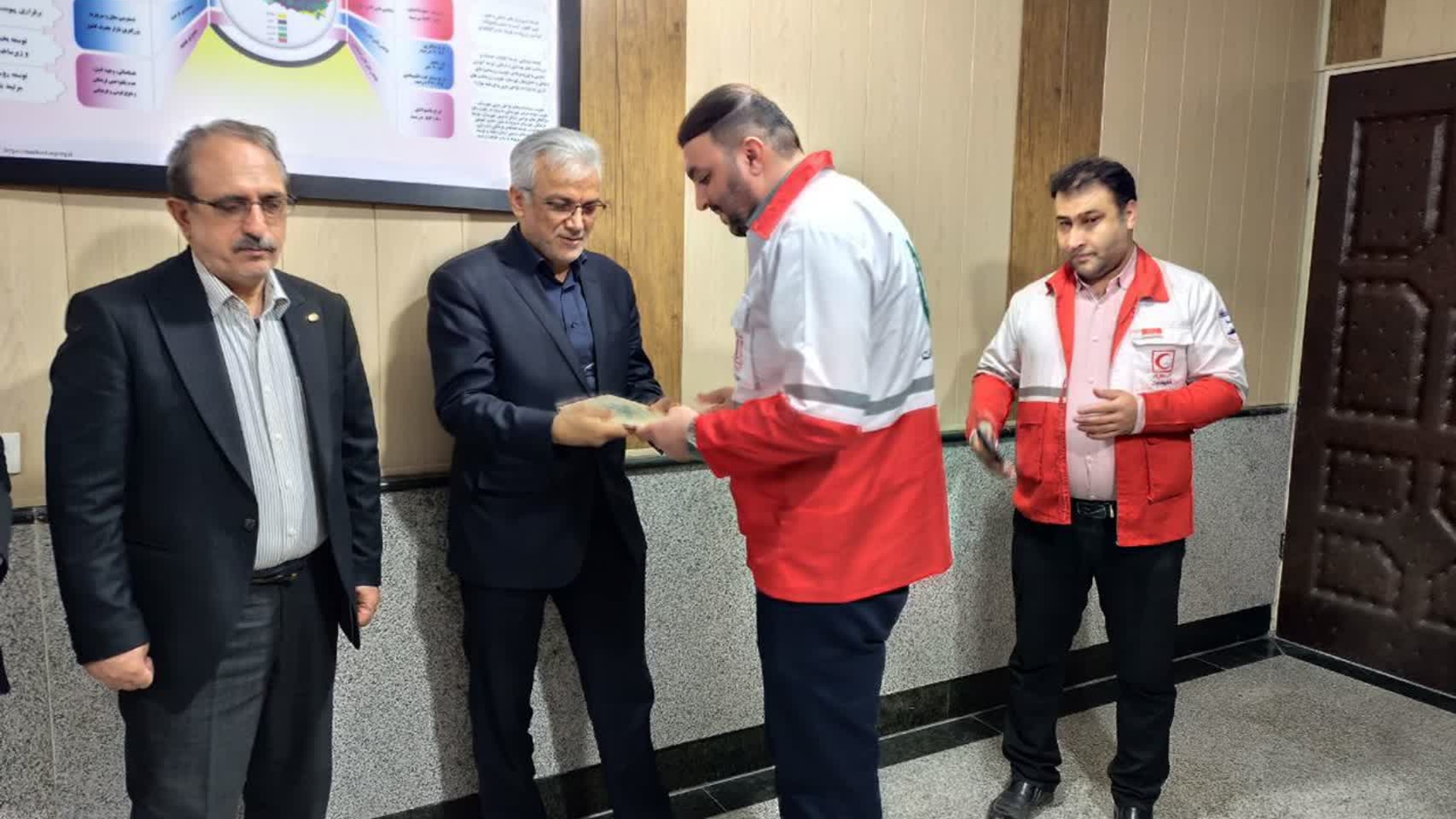 سید لقمان حسینی سرپرست جدید جمعیت هلال‌احمر زرندیه شد