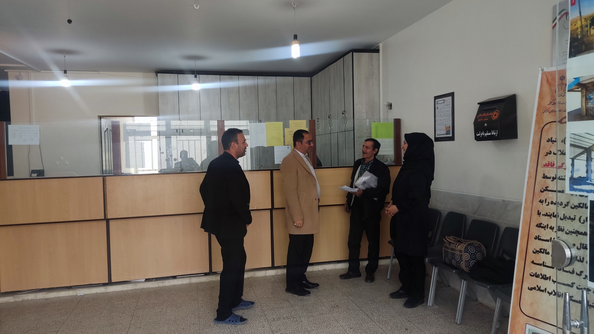 🔘 بازدید سرزده فرماندار شهرستان خنداب از بنیاد مسکن انقلاب اسلامی