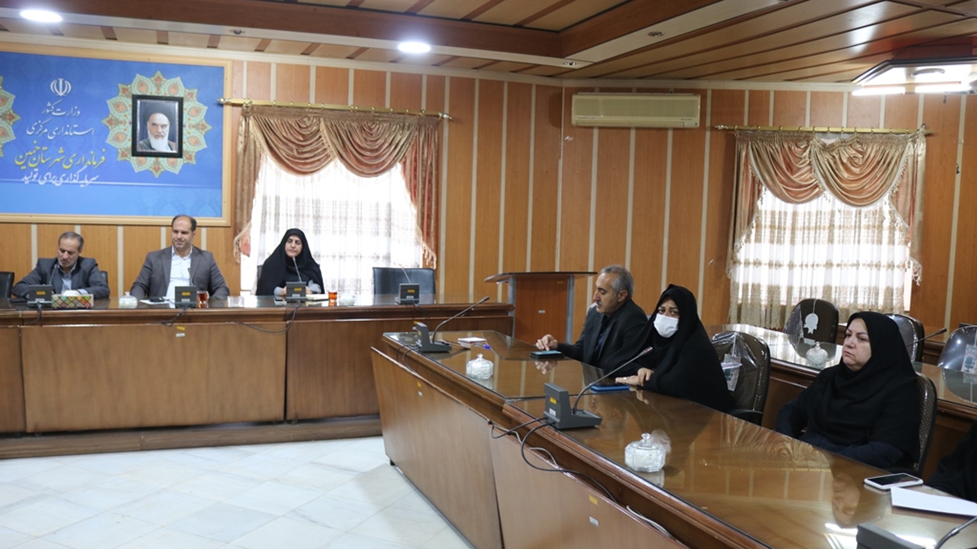 جلسه کمیته بانوان هفته فرهنگی شهرستان خمین برگزار شد