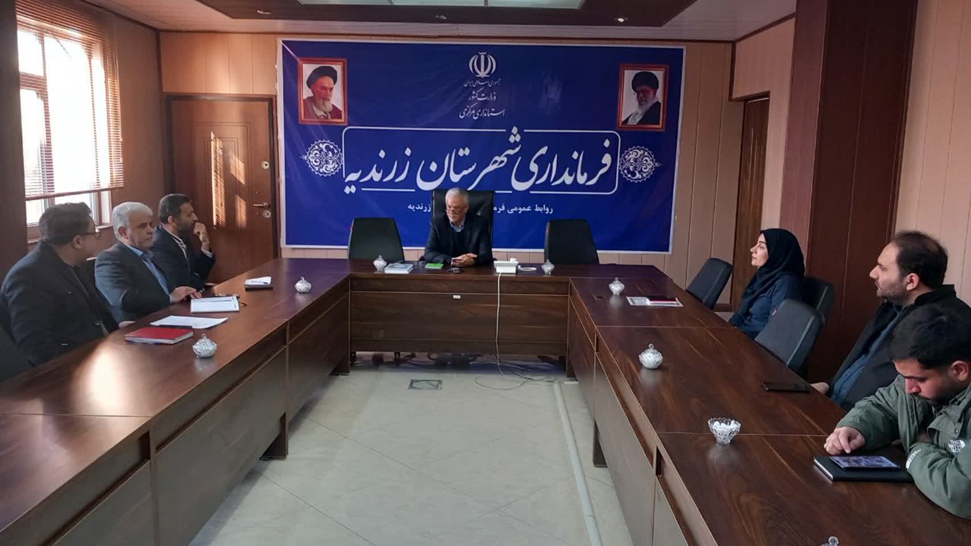 بررسی آخرین وضعیت نظارت و توزیع کالاهای اساسی در استان مرکزی