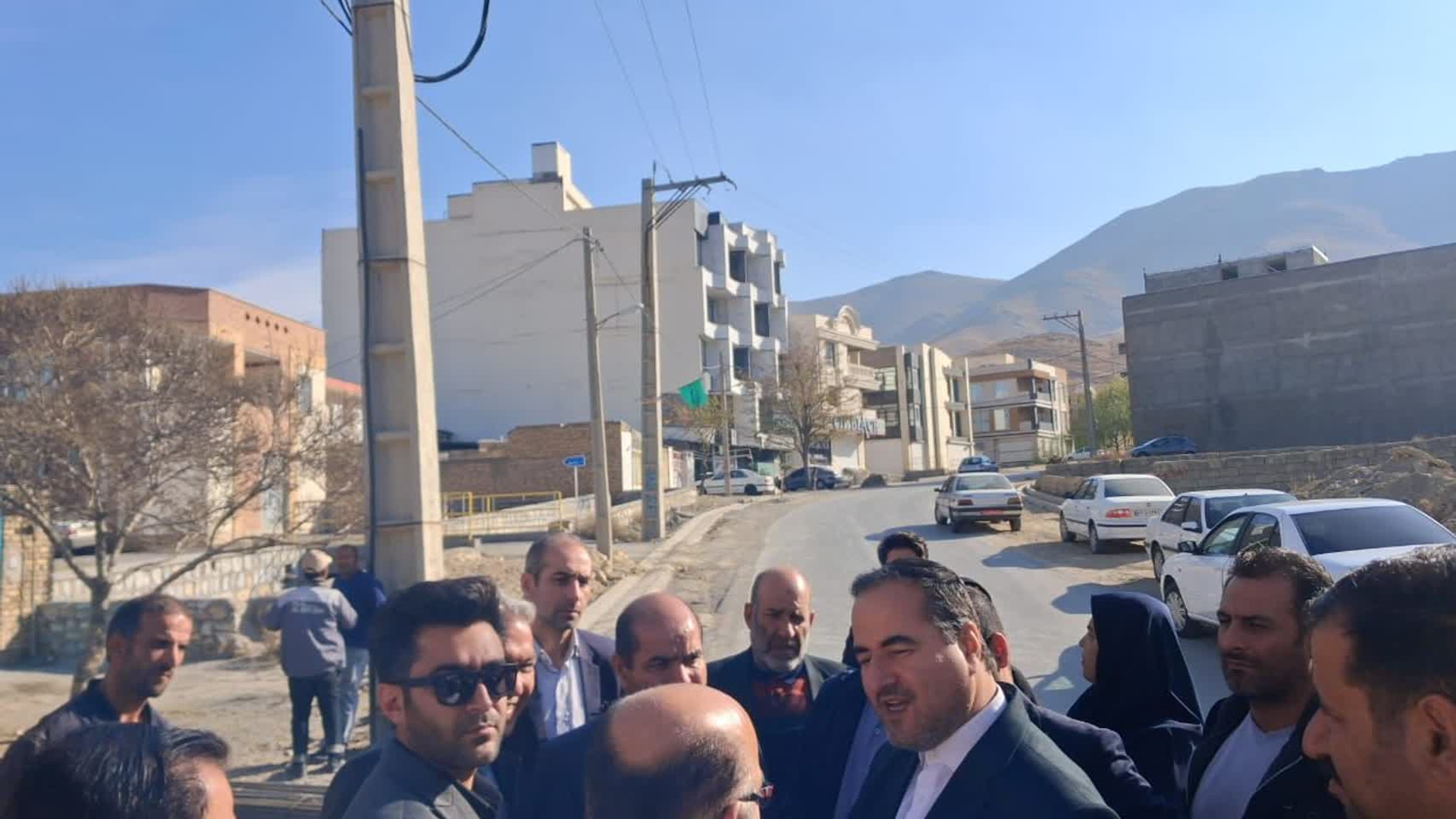 بررسی مشکلات روستای نظم آباد با حضور مسئولان