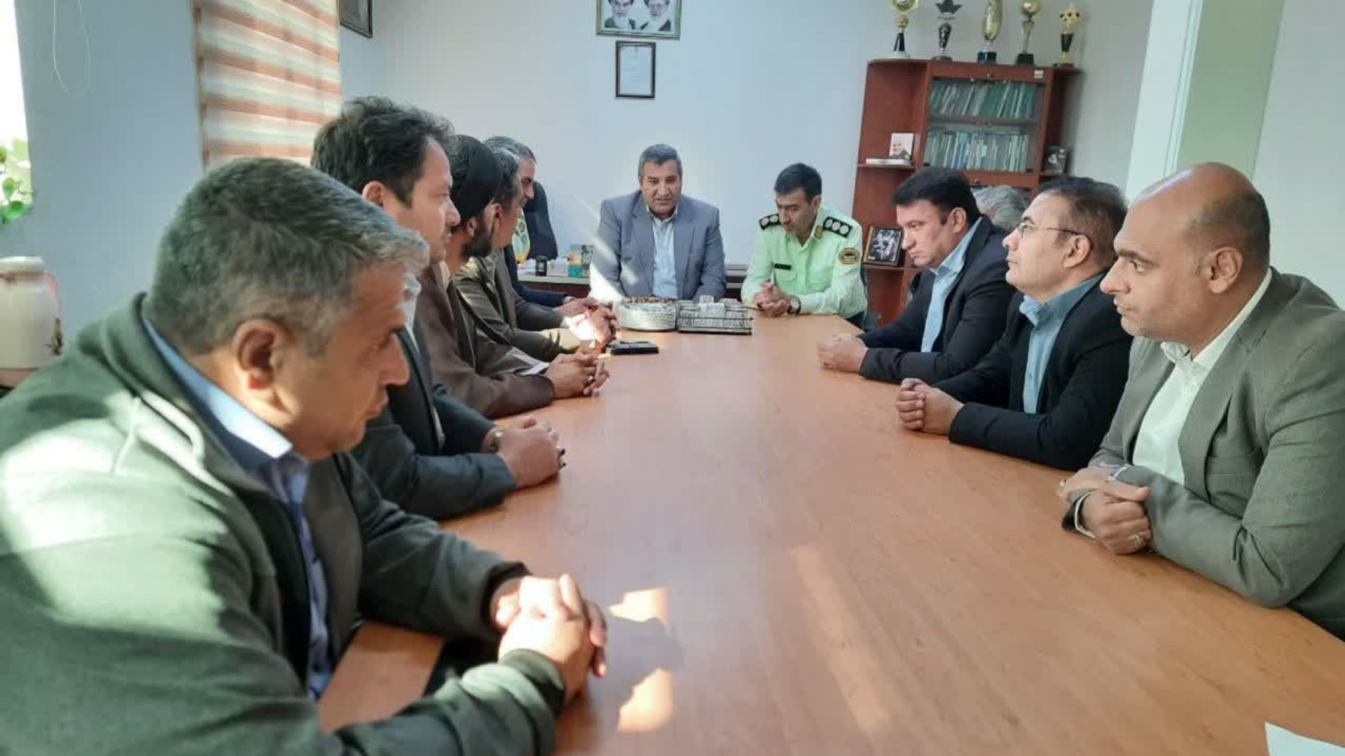 🔻دیدار فرماندار شهرستان کمیجان با فرمانده جدید انتظامی شهرستان