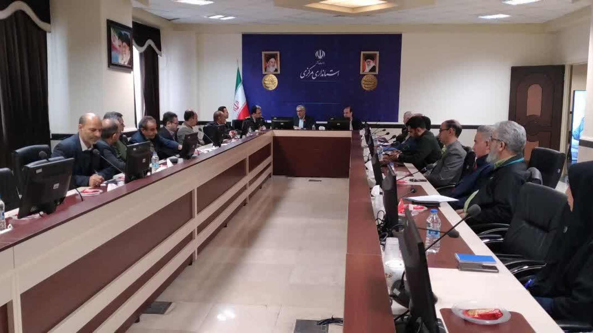 جلسه کمیته ارتقای فرهنگ ترافیک استان برگزار شد..