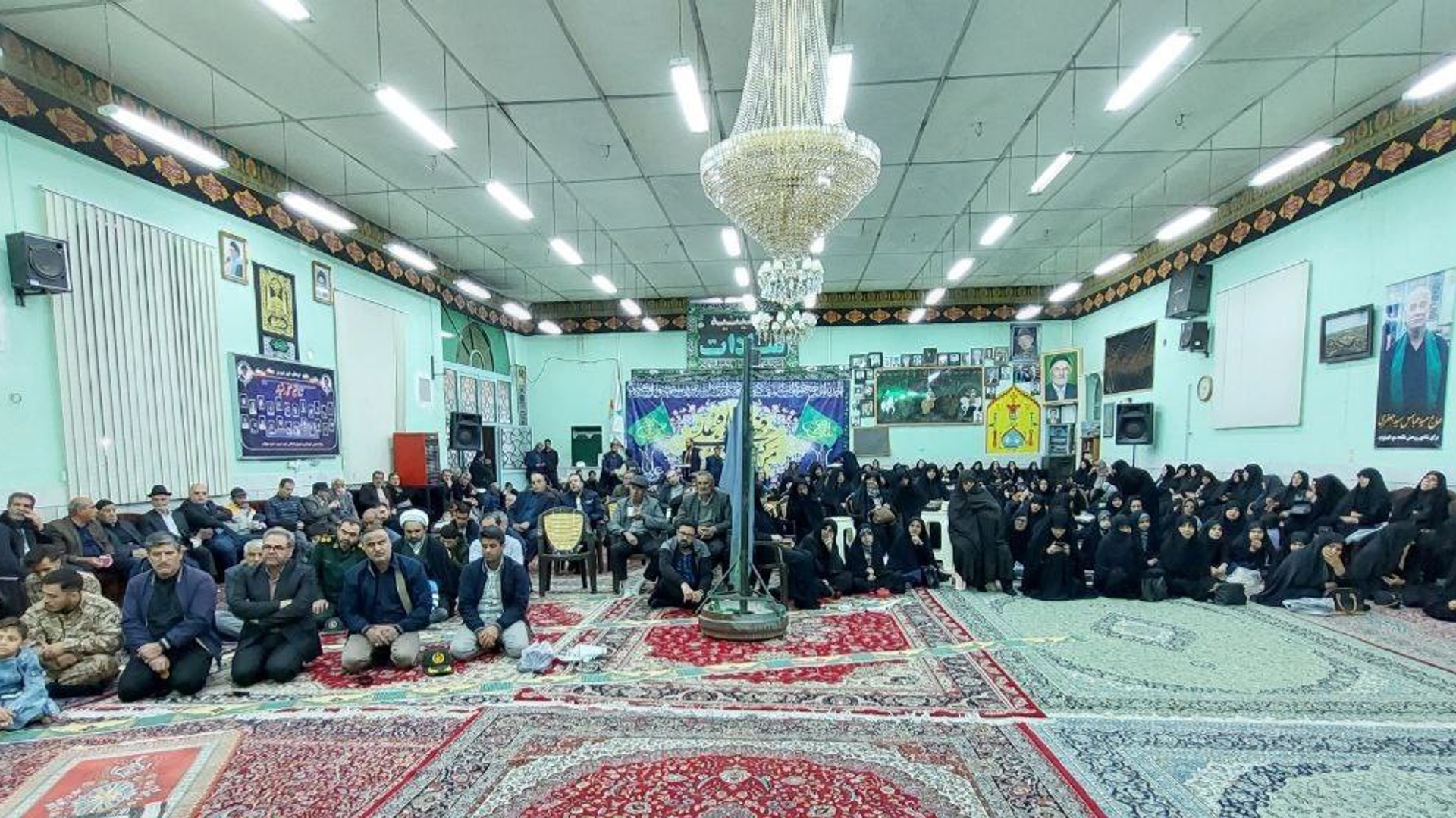 مراسم شبی با شهید گمنام دفاع مقدس در شهر نیم‌ور برگزار شد.