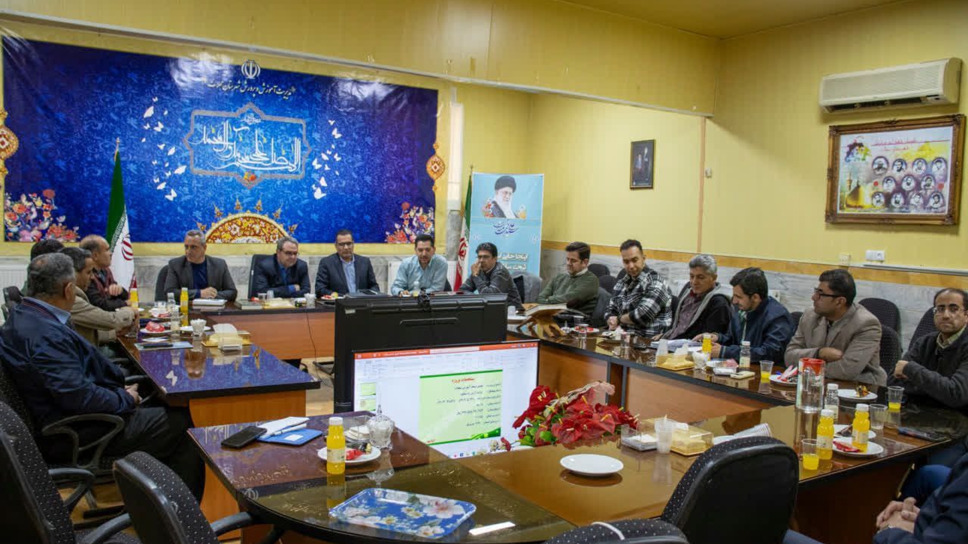 برگزاری جلسه کمیته پیمان برای پروژه‌های عمرانی آموزش و پرکرش شهرستان محلات