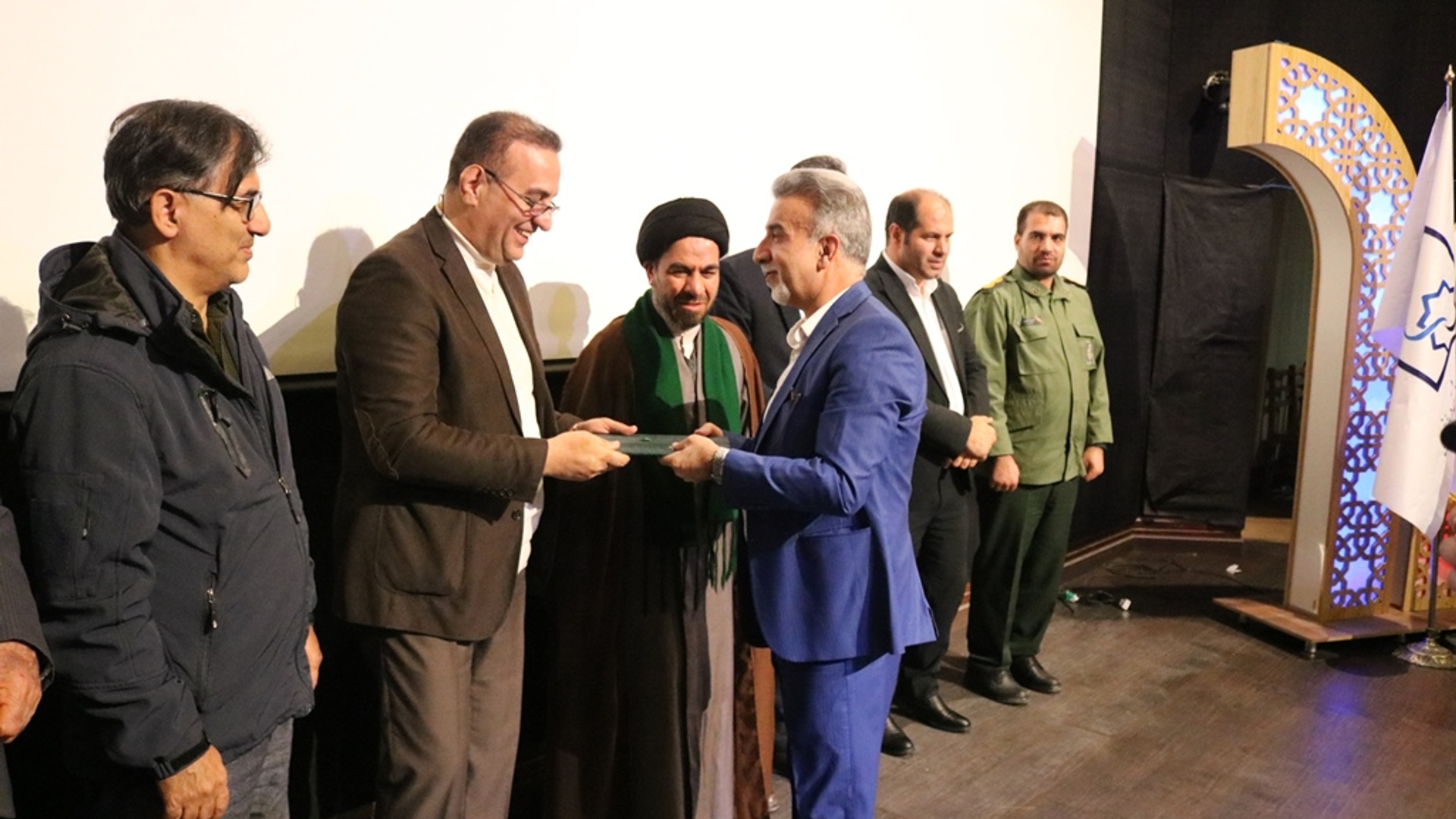 سرپرست دانشکده علوم پزشکی شهرستان خمین معرفی شد